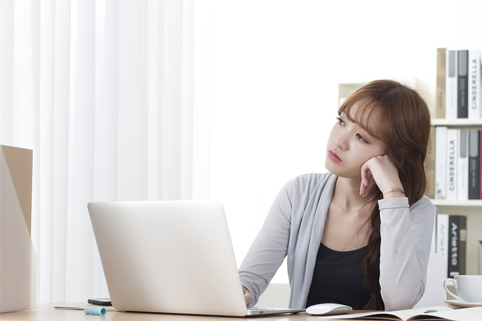 如果發(fā)現(xiàn)報價出錯，該如何挽回客戶？